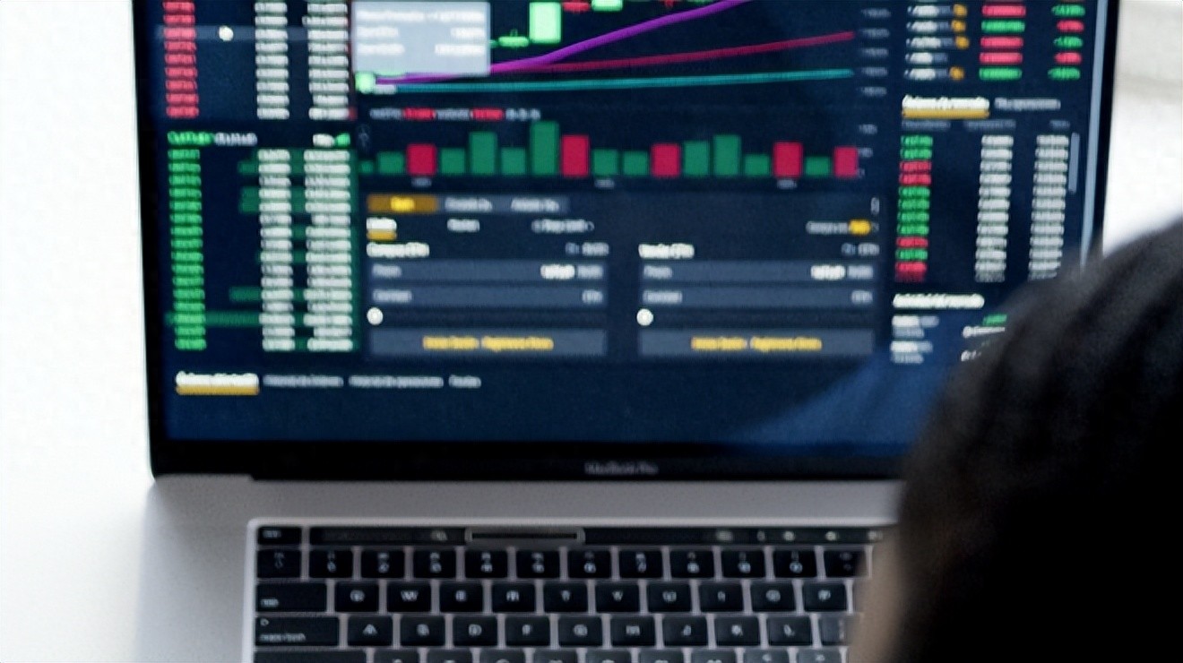 配资平台资金来源_散户精准把握结构性机会_微观视角K线缝隙掘金