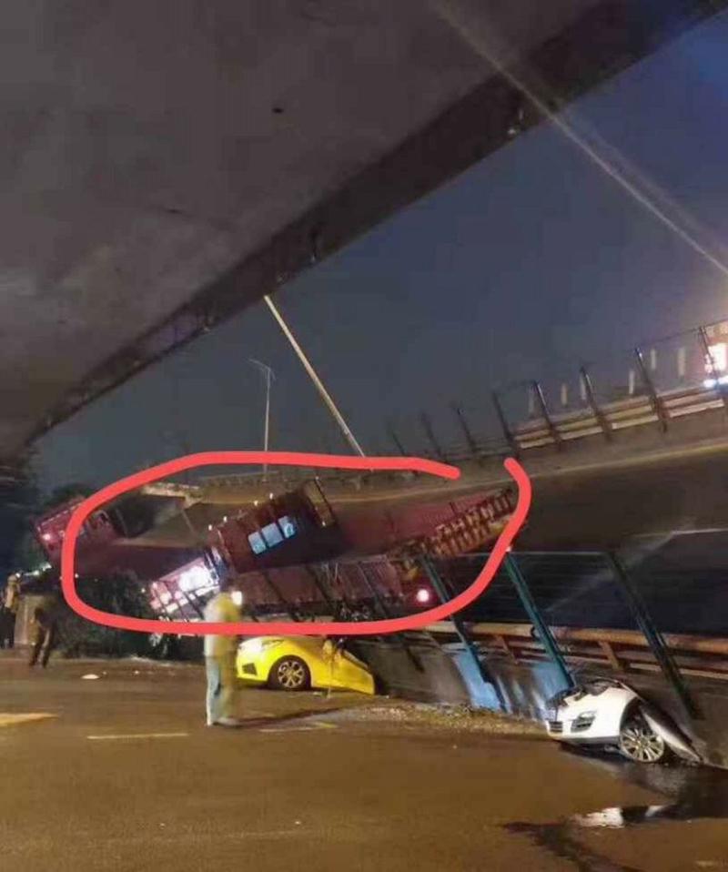 无锡钢铁贸易有限公司_钢材运输超载问题_货车改装拉钢材