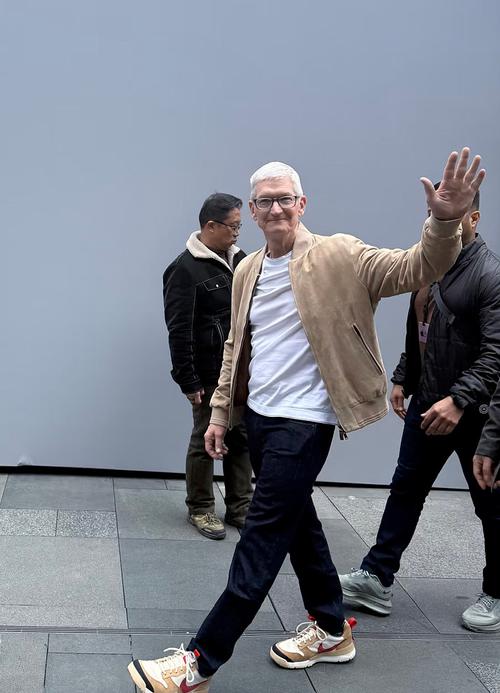 库克对苹果的热爱_苹果市值多少人民币_苹果CEO库克退休传闻