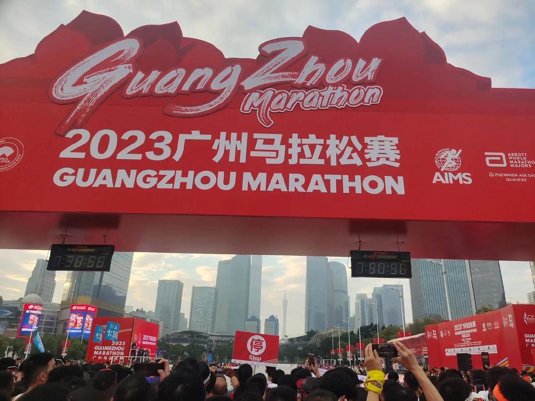 广州马拉松中签率_60岁以上人群规律跑步现状_老年跑者马拉松中签率