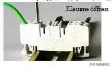 小母线端子_电气元件安装要求_电气柜布局规范