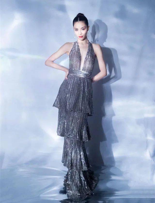 美人肩自测方法_美人肩标准_美人肩形态图解